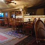 Asteria Cave 3*