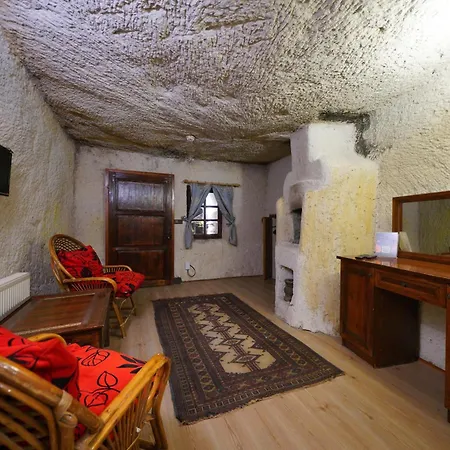 Otel Lalezar Cave