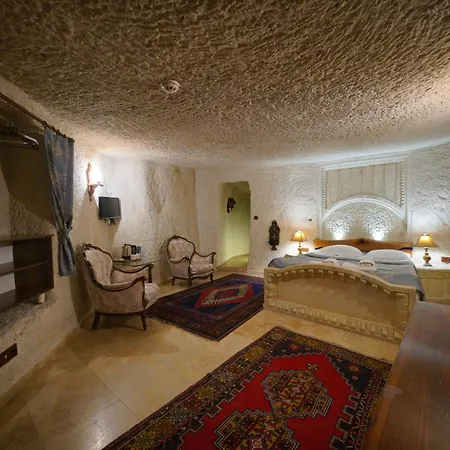 Lalezar Cave 3* Göreme