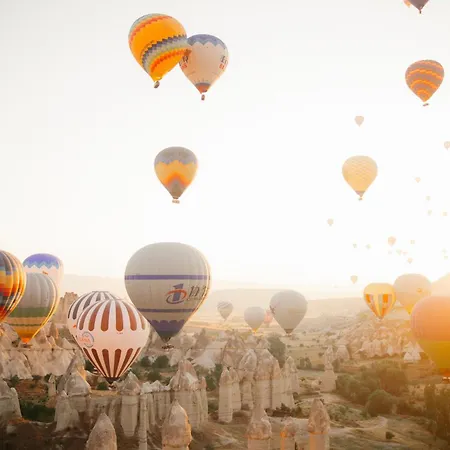 Asteria Cave 酒店 3*