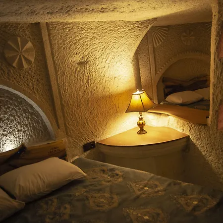 Asteria Cave 酒店 3*