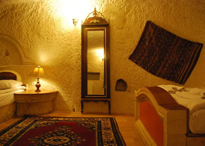 Asteria Cave 格雷梅