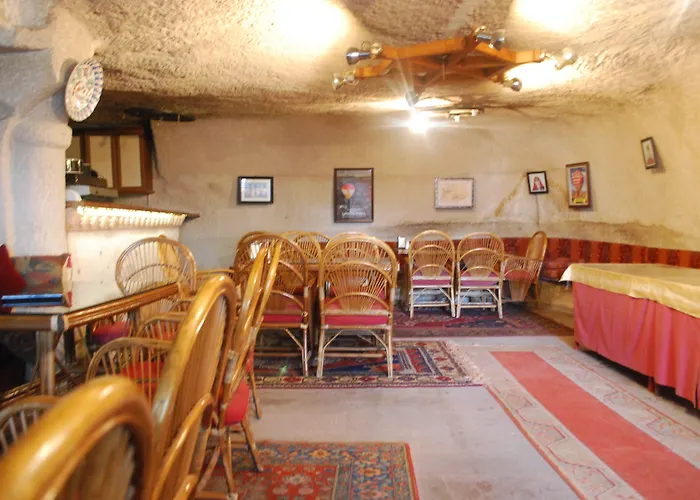 Asteria Cave 酒店 3*